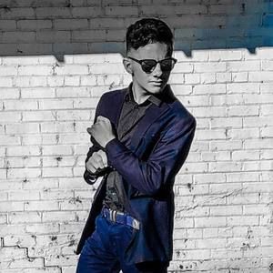 Meet your Posher, Gustavo